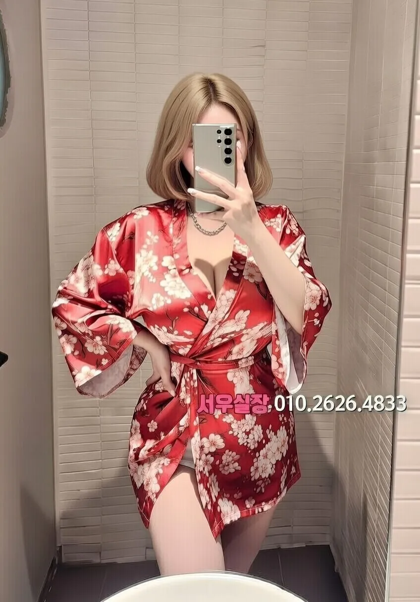 익선동 보도 프리미엄 라인업 35번 프로필