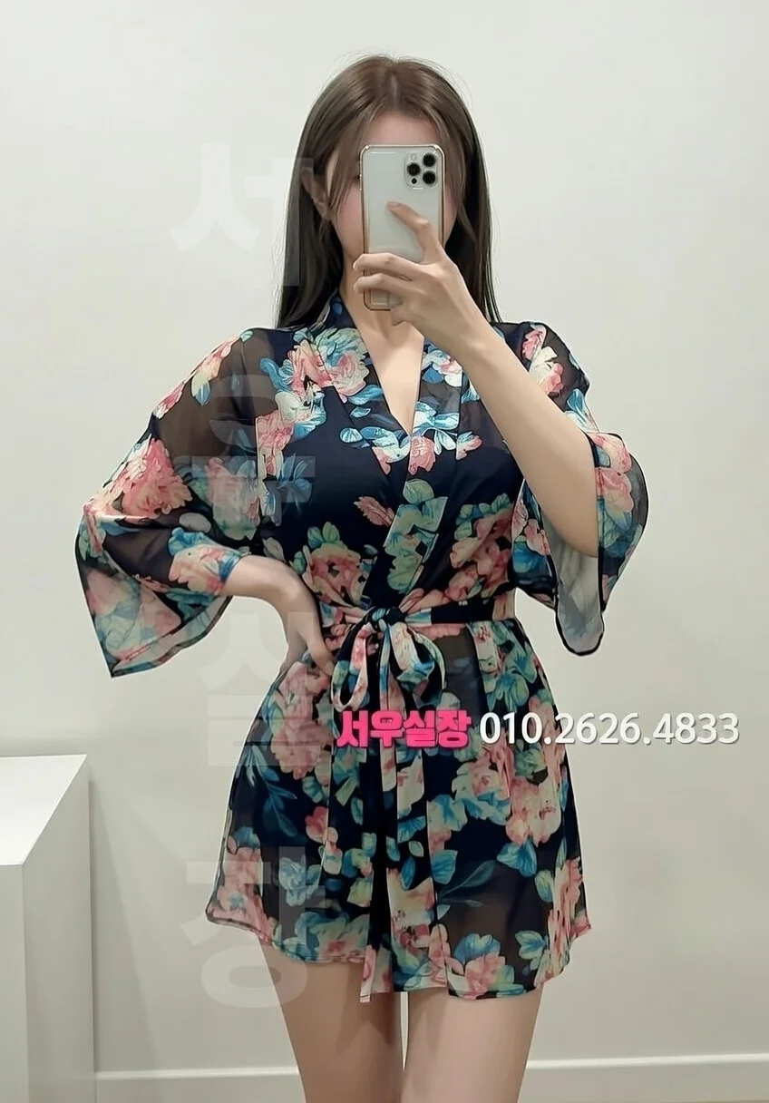 익선동 룸살롱 프리미엄 라인업 16번 프로필