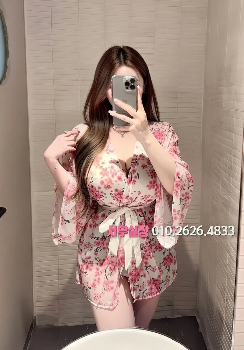 익선동 쓰리노 프리미엄 라인업 26번 프로필