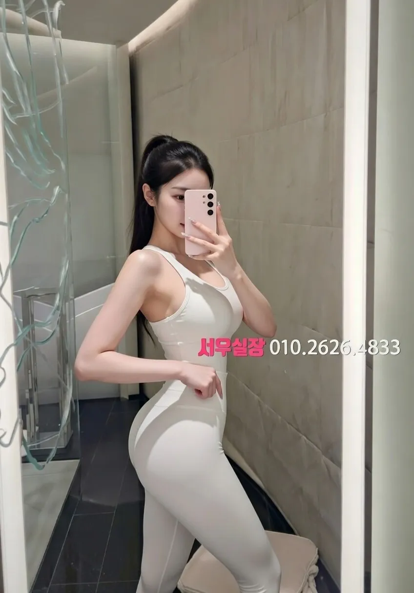 익선동 미러룸 프리미엄 라인업 34번 프로필