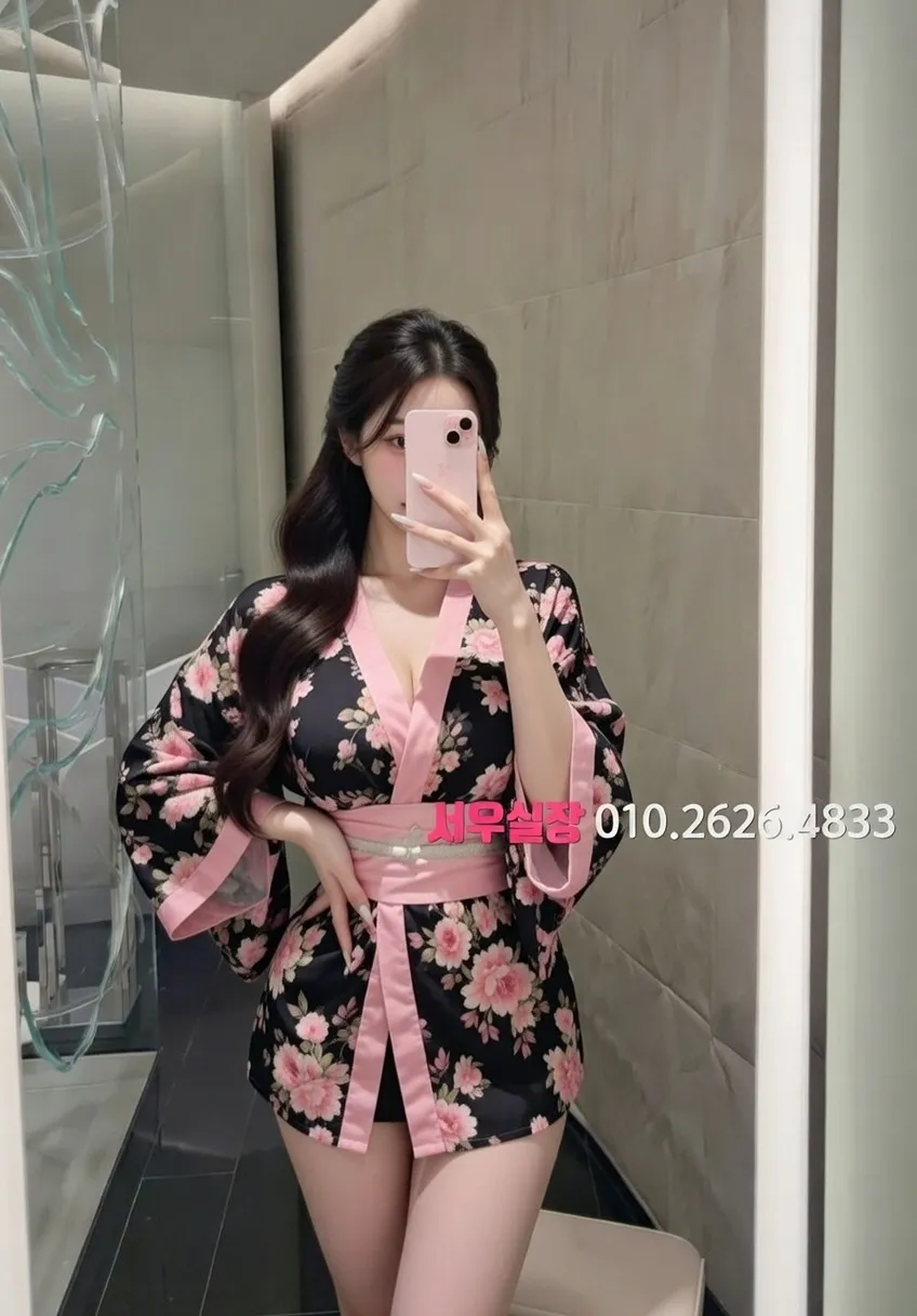 익선동 쓰리노 프리미엄 라인업 15번 프로필