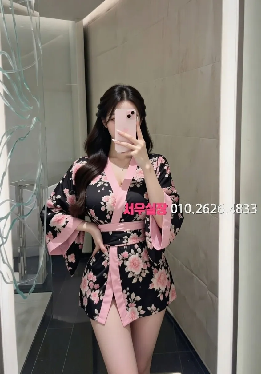 익선동 퍼블릭 프리미엄 라인업 10번 프로필