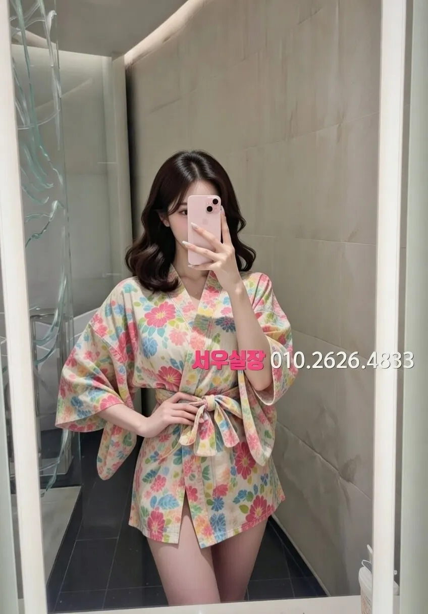 익선동 란제리룸 프리미엄 라인업 2번 프로필