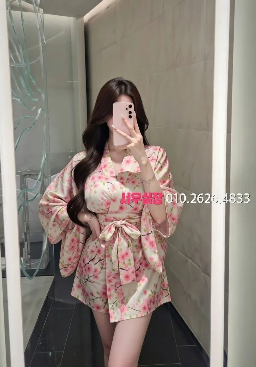 익선동 다국적노래클럽 프리미엄 라인업 34번 프로필